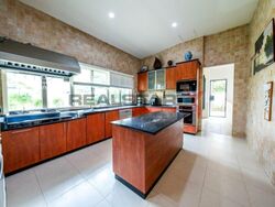 Turf Club Road (D11), Detached #631059691